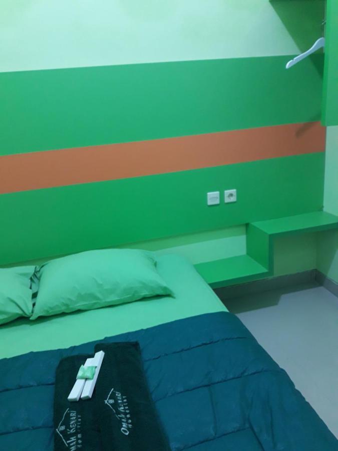 Hotel Omah Kenari Malioboro à Yogyakarta Extérieur photo