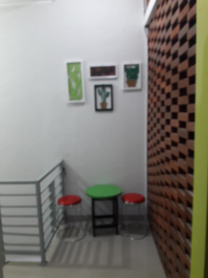Hotel Omah Kenari Malioboro à Yogyakarta Extérieur photo