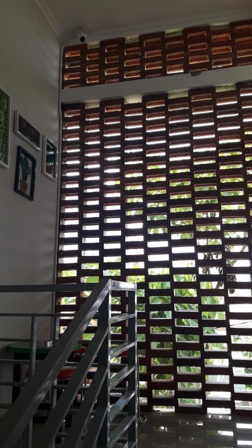 Hotel Omah Kenari Malioboro à Yogyakarta Extérieur photo
